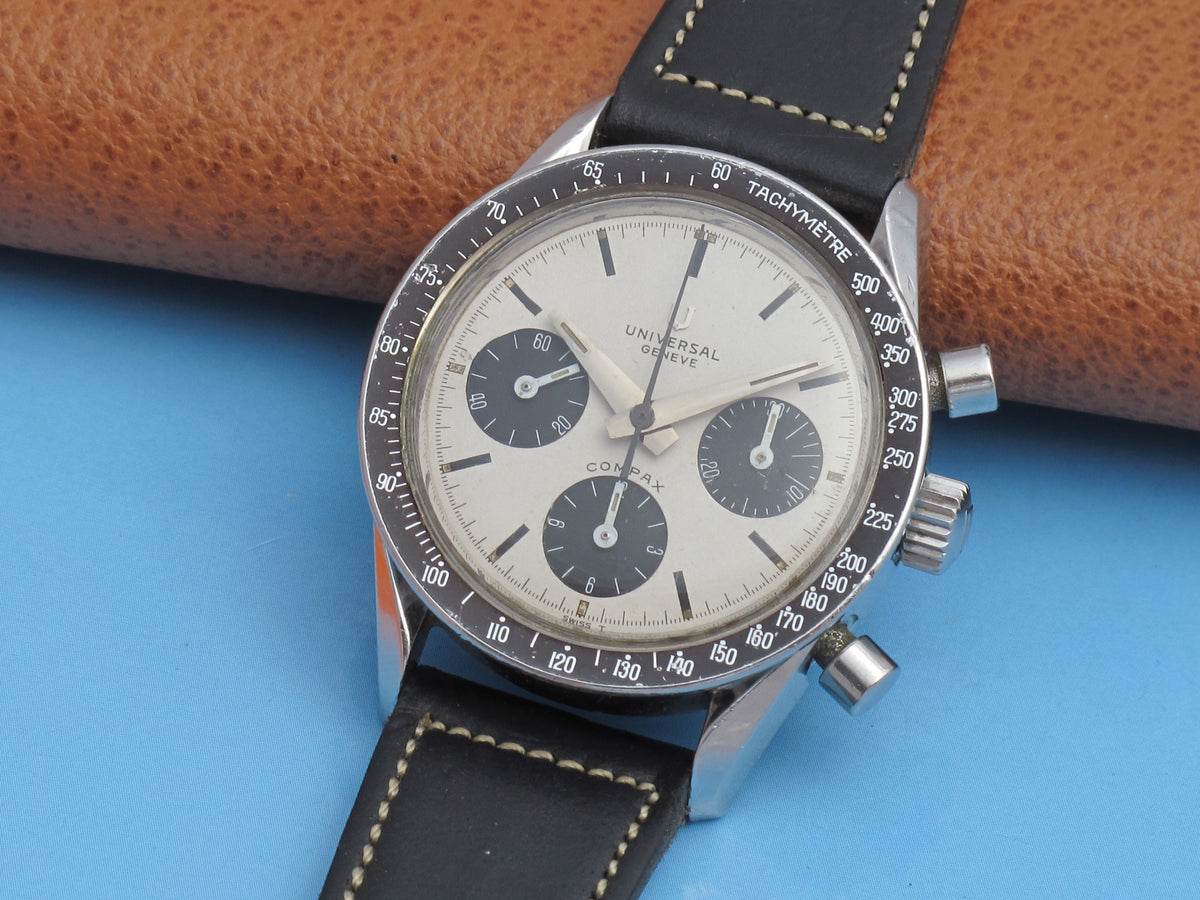 Universal Genève Compax with MK1 Nina Rindt dial ref.885103 / 02