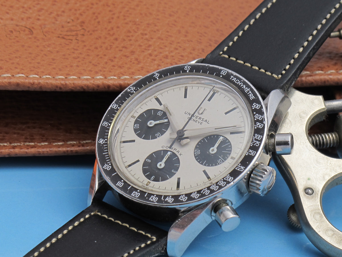 Universal Genève Compax with MK1 Nina Rindt dial ref.885103 / 02