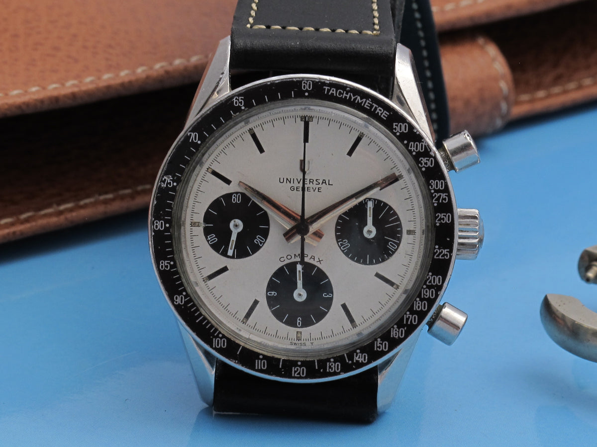 Universal Genève Compax with MK1 Nina Rindt dial ref.885103 / 02