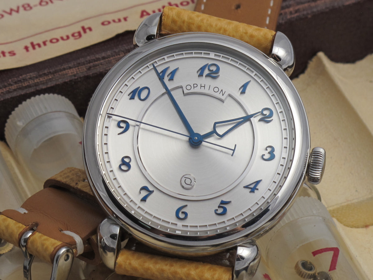 Ophion OPH 786 Vélos – Early Special Order with a Rare Brushed Radial Silver Dial