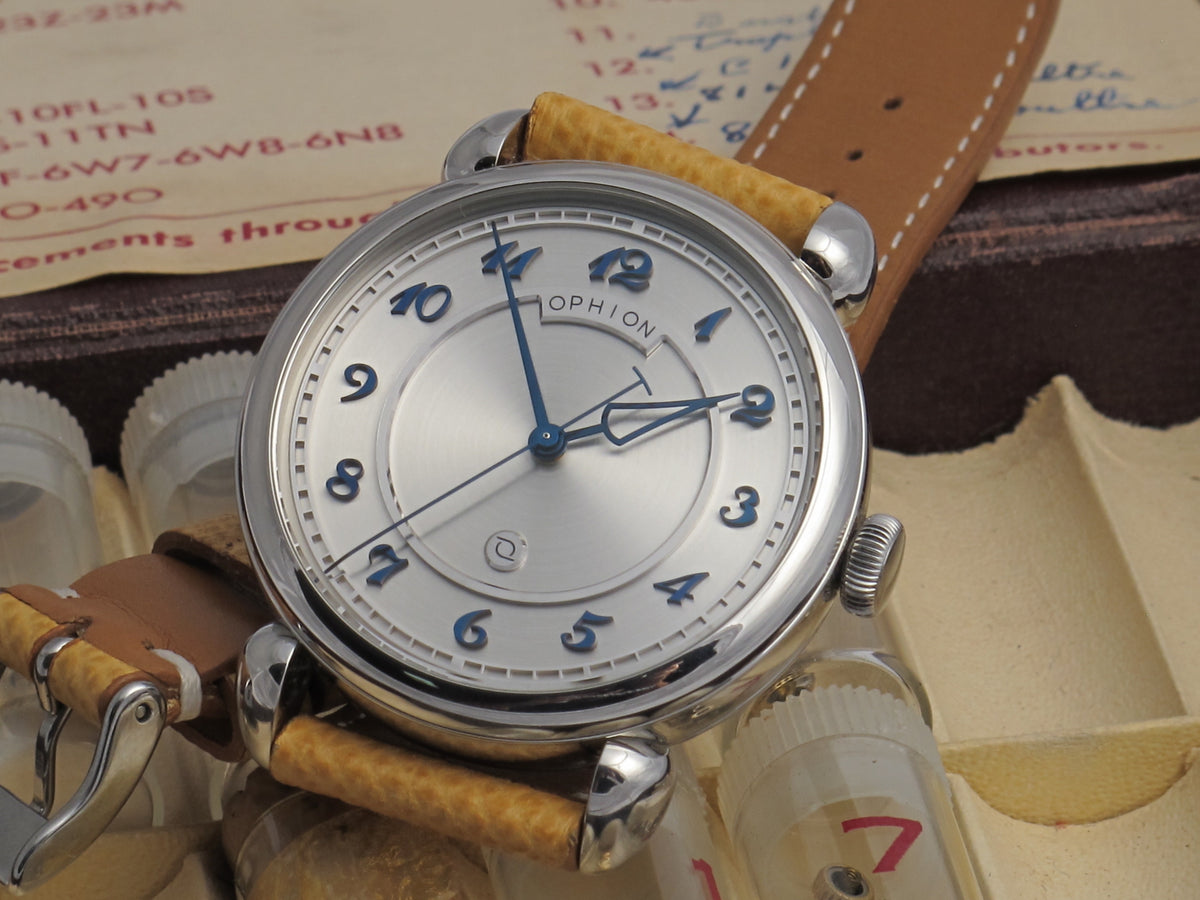Ophion OPH 786 Vélos – Early Special Order with a Rare Brushed Radial Silver Dial